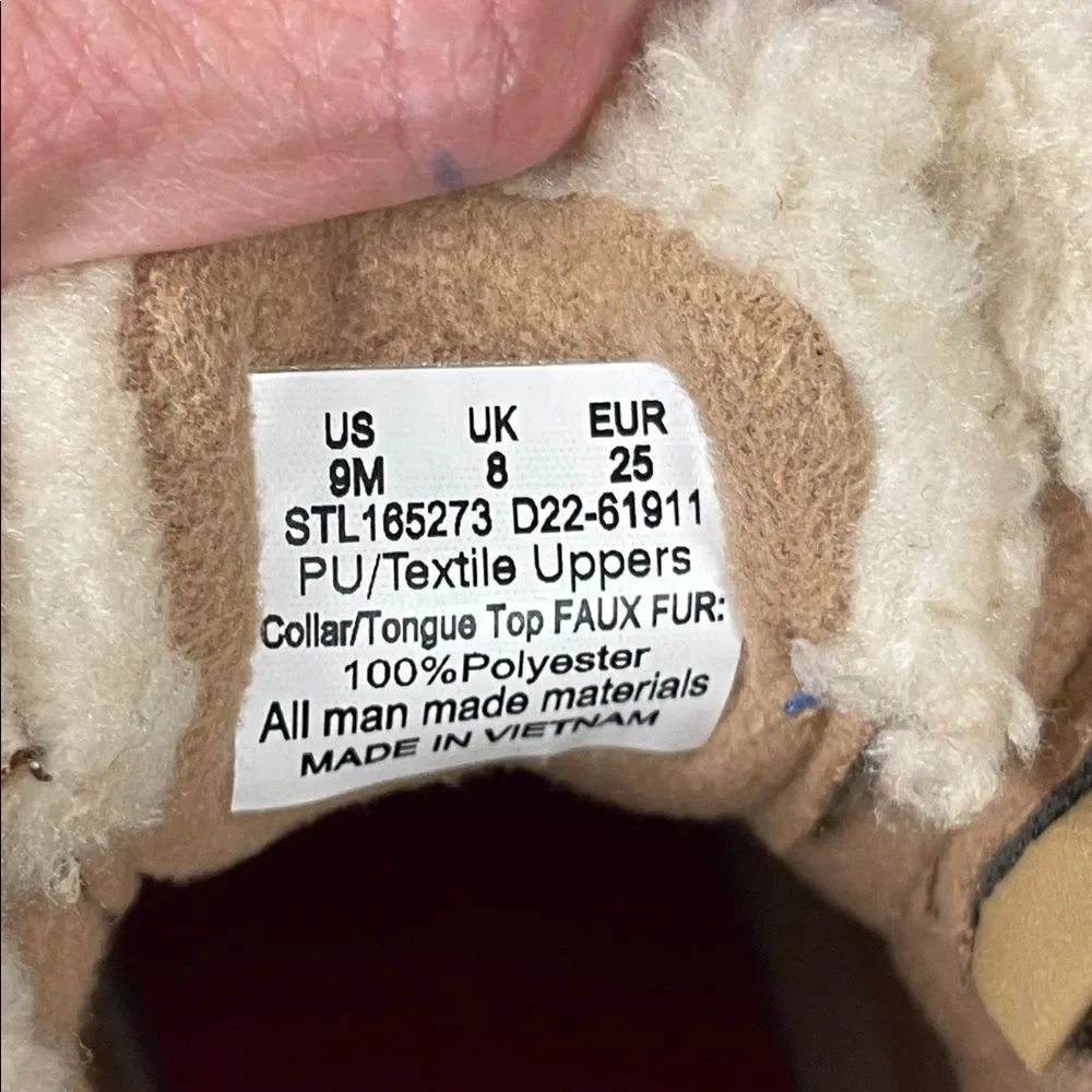SPERRY Alpine Saltwater Water Resistant Boots Style Tan/Brown Duck Boots Size 9